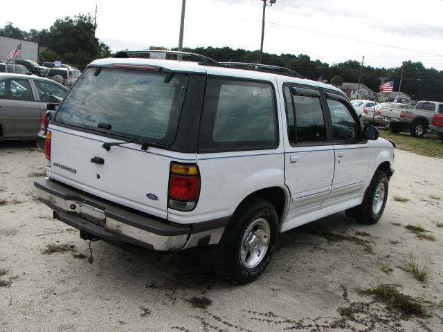 Ford Explorer 1996 photo 3