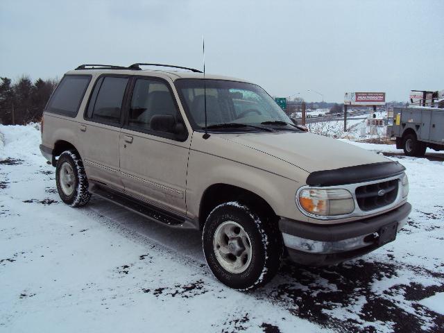 Ford Explorer 1997 photo 1