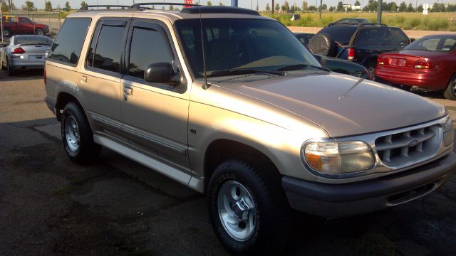 Ford Explorer 1997 photo 2