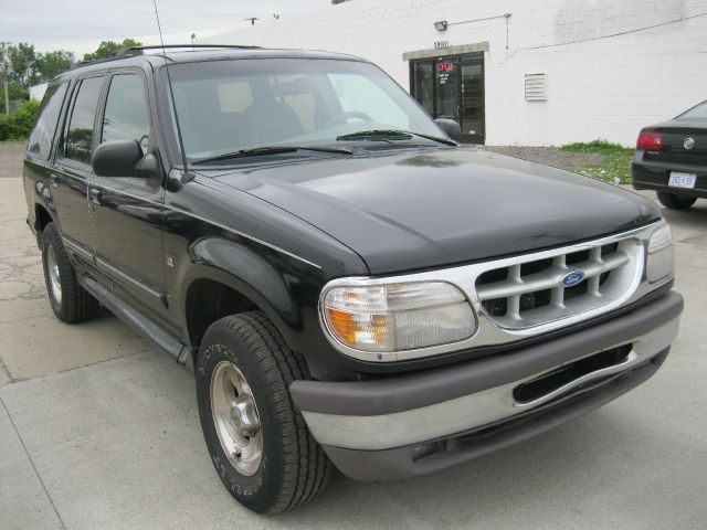 Ford Explorer 1997 photo 11