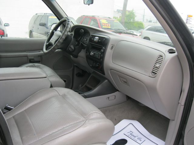 Ford Explorer 1997 photo 2