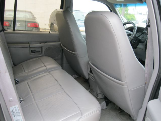 Ford Explorer 1997 photo 3