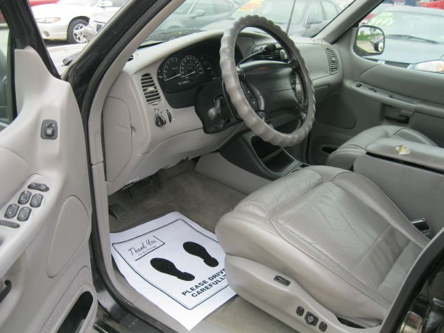 Ford Explorer 1997 photo 4