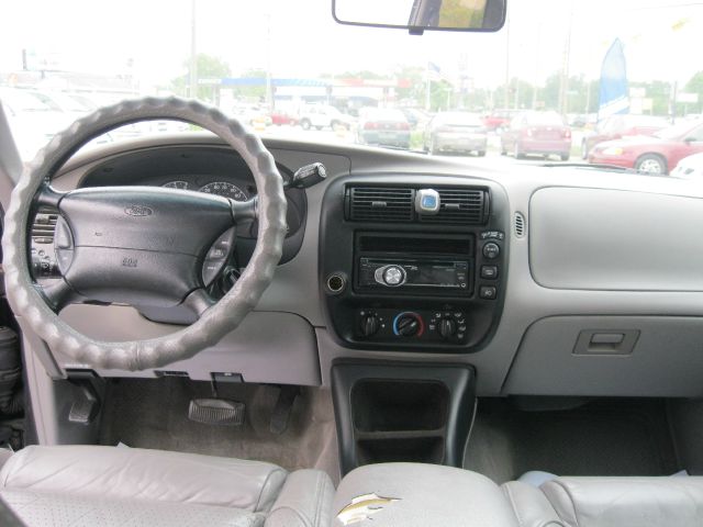 Ford Explorer 1997 photo 5