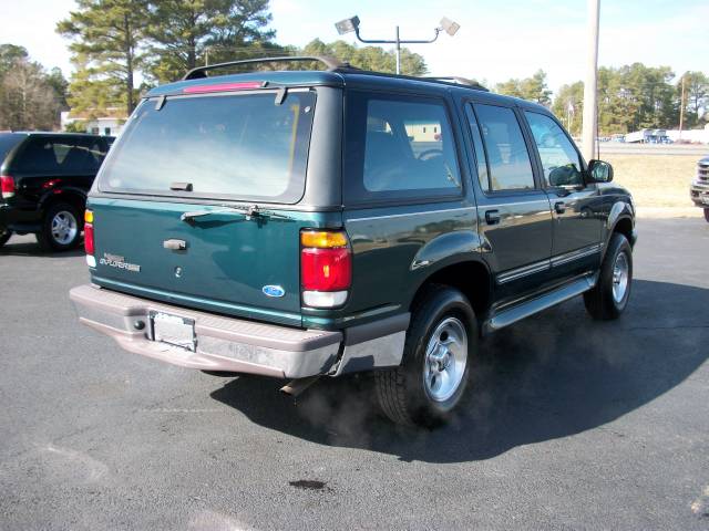 Ford Explorer 1997 photo 2