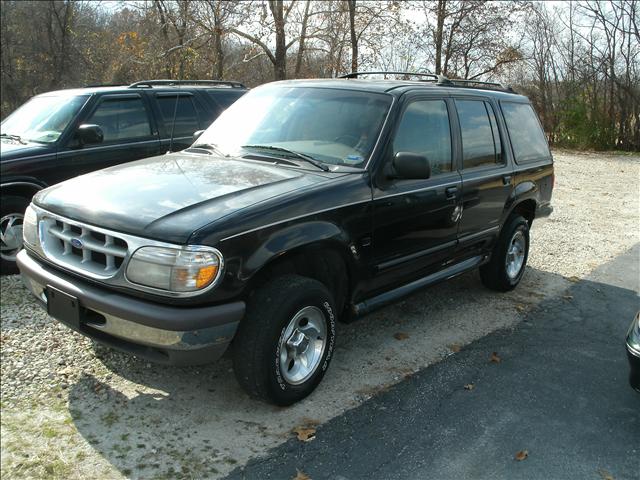 Ford Explorer ESi Sport Utility