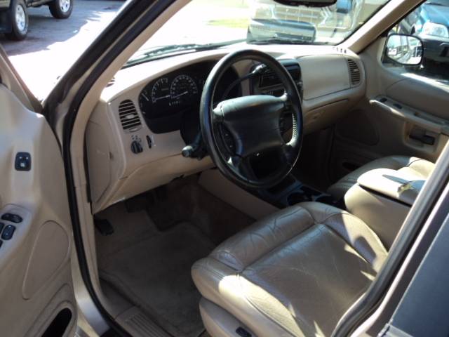 Ford Explorer 1997 photo 3