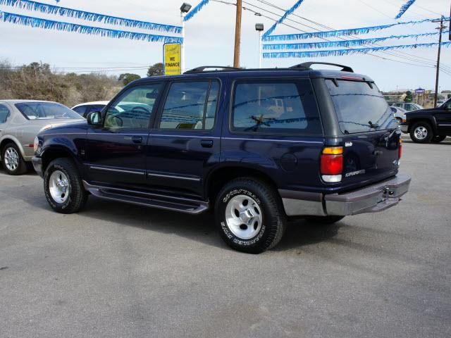 Ford Explorer 1997 photo 2
