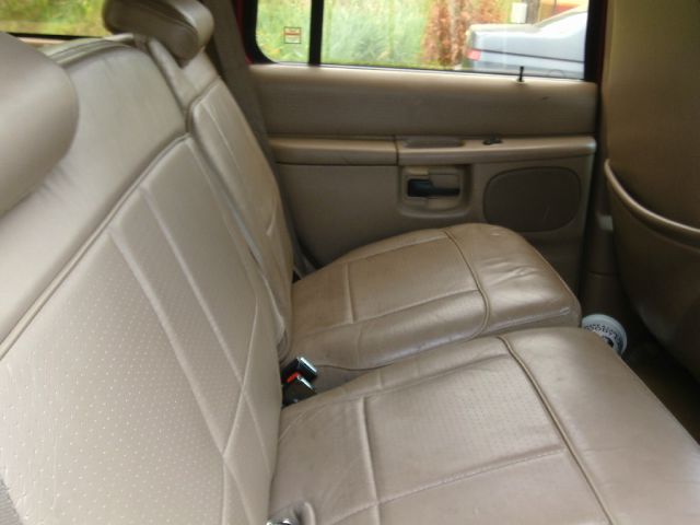 Ford Explorer 1997 photo 4