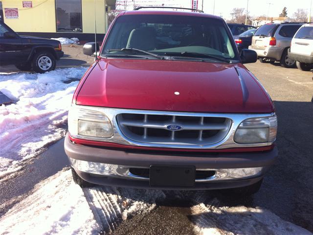 Ford Explorer 1997 photo 1