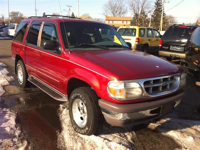 Ford Explorer 1997 photo 2