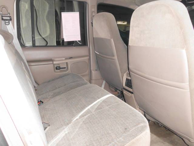 Ford Explorer 1997 photo 2