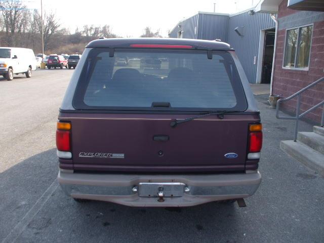 Ford Explorer 1997 photo 4