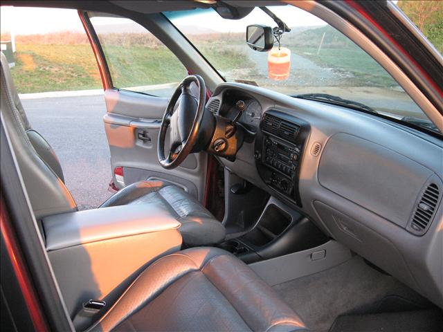 Ford Explorer 1997 photo 4