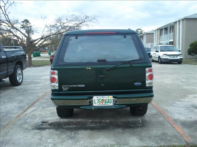 Ford Explorer 1997 photo 3
