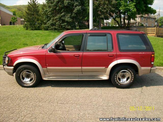 Ford Explorer SLT Mega Cab 4WD Sport Utility