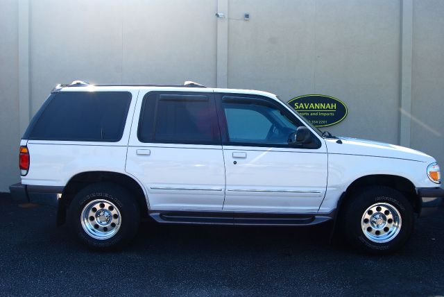 Ford Explorer 1997 photo 1