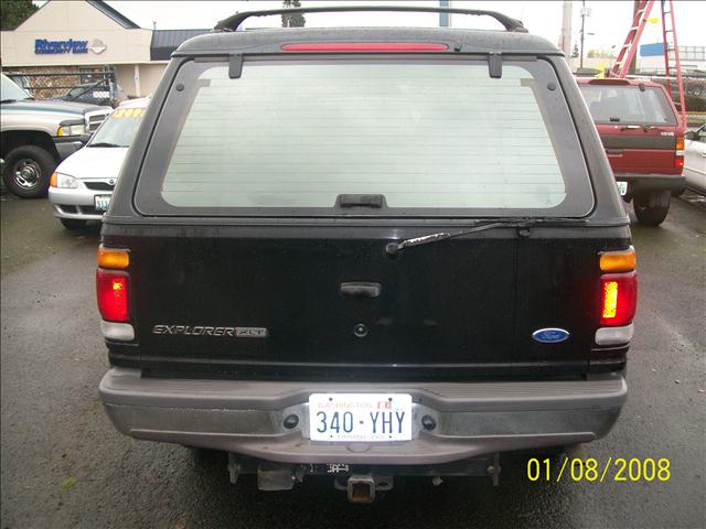 Ford Explorer 1997 photo 2