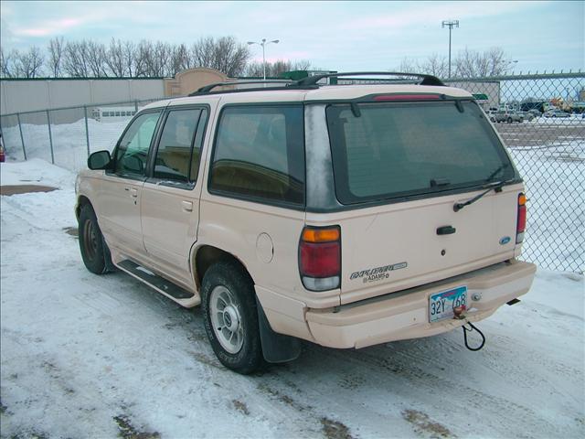 Ford Explorer SLT 25 Sport Utility