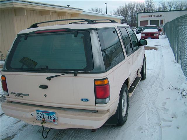 Ford Explorer 1997 photo 1