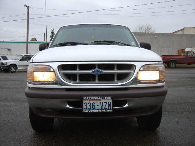 Ford Explorer 1997 photo 1