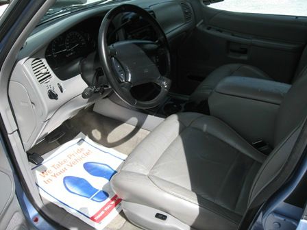 Ford Explorer SLT Mega Cab 4WD SUV