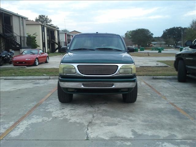 Ford Explorer 1997 photo 2