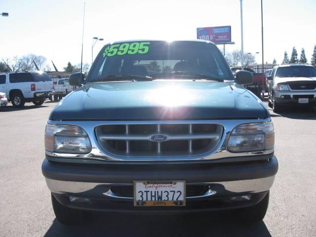Ford Explorer 1997 photo 2