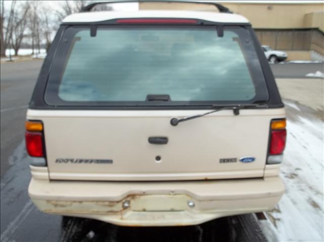 Ford Explorer 1997 photo 3