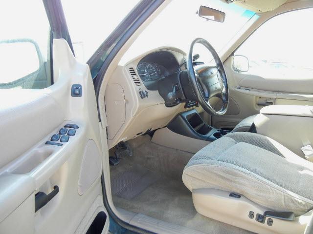 Ford Explorer 1997 photo 2
