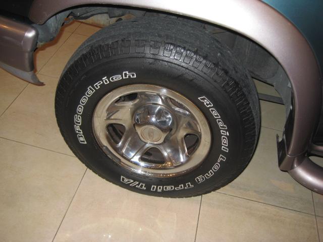 Ford Explorer 1997 photo 4