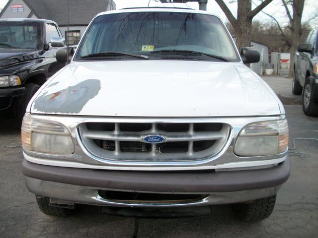 Ford Explorer 1997 photo 1