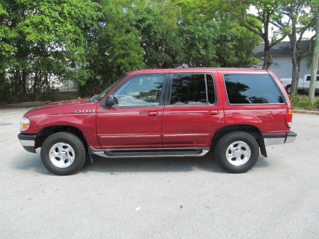 Ford Explorer 1998 photo 2