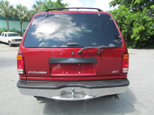 Ford Explorer 1998 photo 3