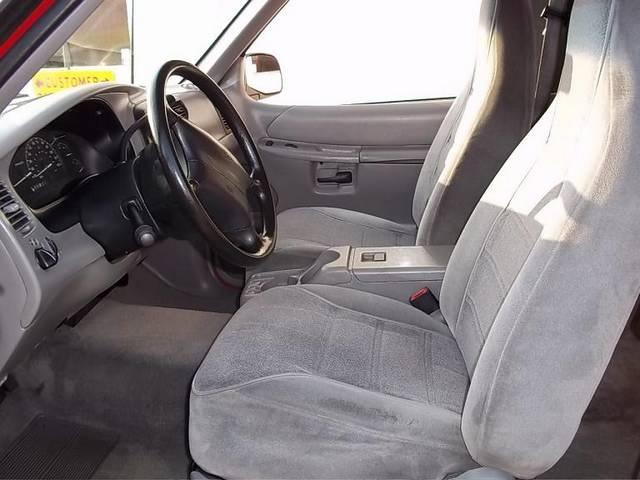Ford Explorer 1998 photo 5