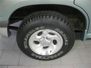 Ford Explorer 1998 photo 5