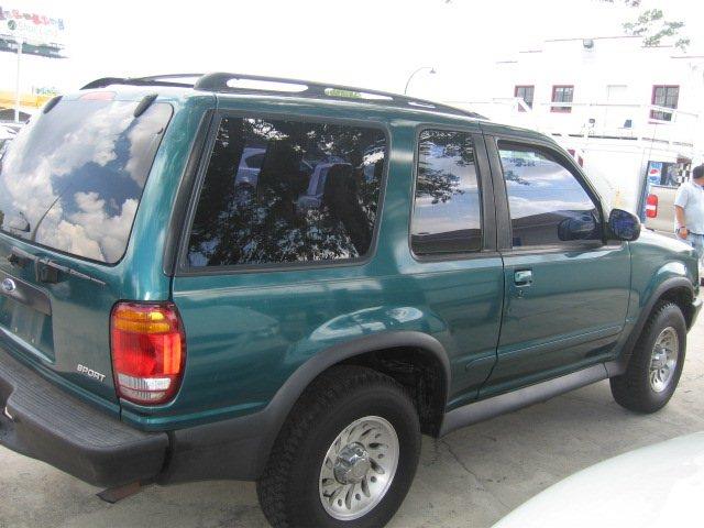 Ford Explorer 1998 photo 2