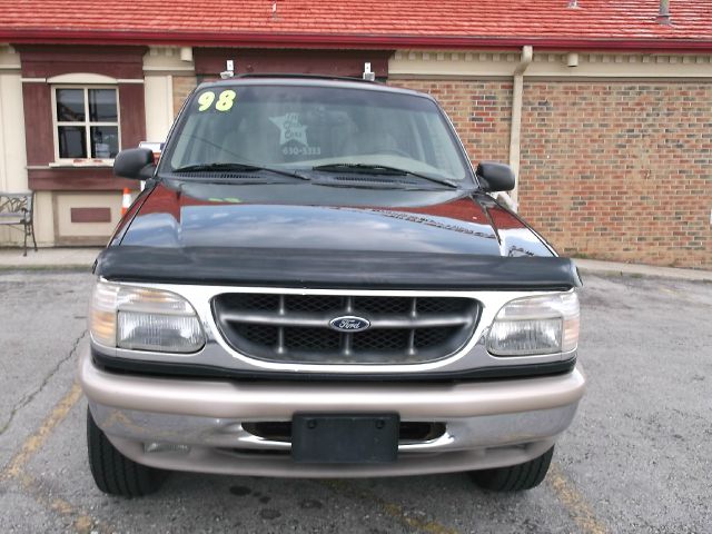 Ford Explorer SLT Mega Cab 4WD SUV