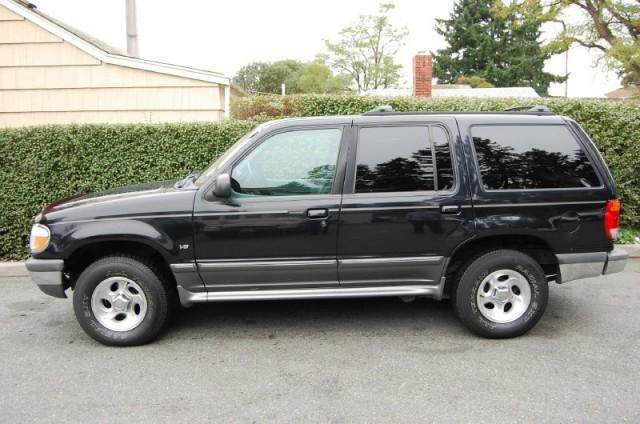 Ford Explorer 1998 photo 1