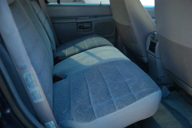 Ford Explorer 1998 photo 6