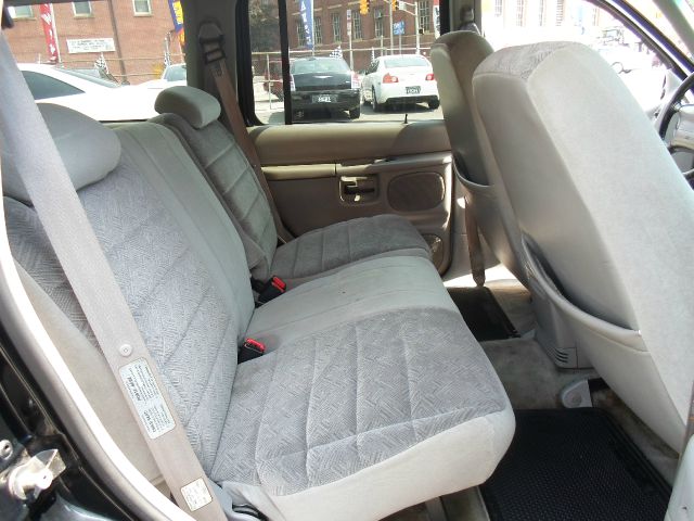 Ford Explorer 1998 photo 1