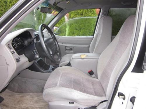 Ford Explorer 1998 photo 2