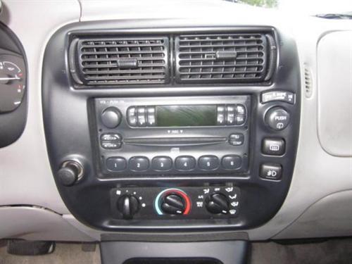 Ford Explorer 1998 photo 3