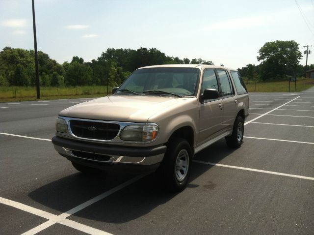 Ford Explorer 1998 photo 2