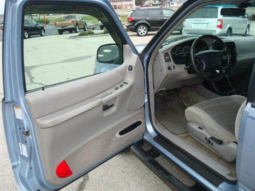 Ford Explorer 1998 photo 5