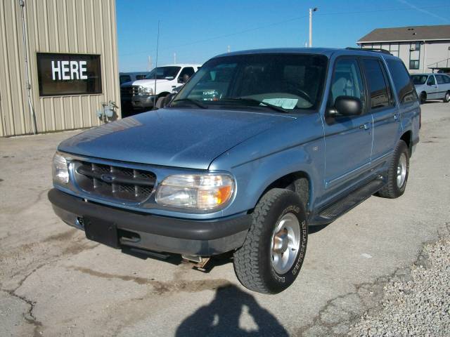 Ford Explorer ESi Sport Utility