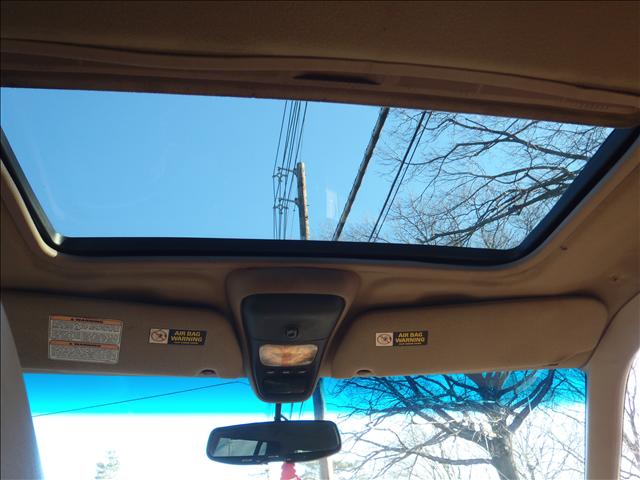 Ford Explorer 1998 photo 4