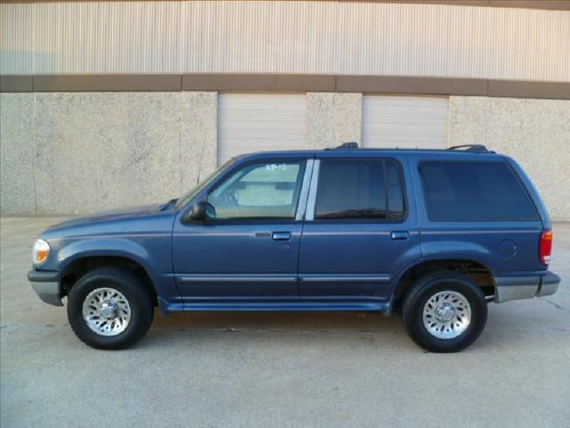 Ford Explorer 1998 photo 1