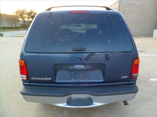 Ford Explorer 1998 photo 3