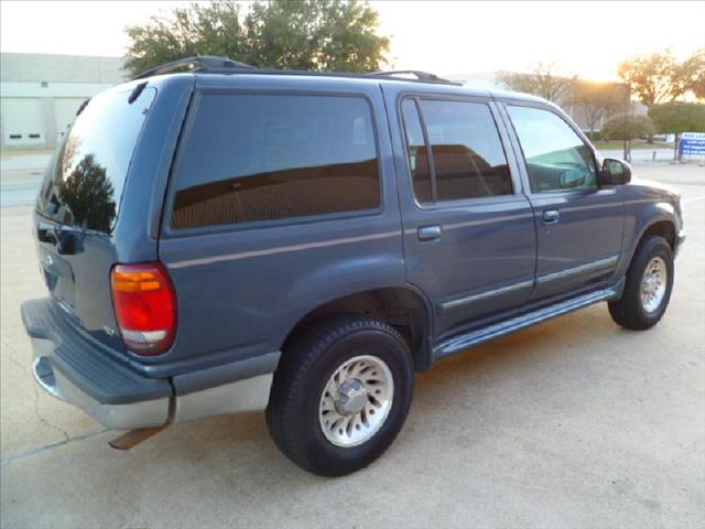 Ford Explorer 1998 photo 4